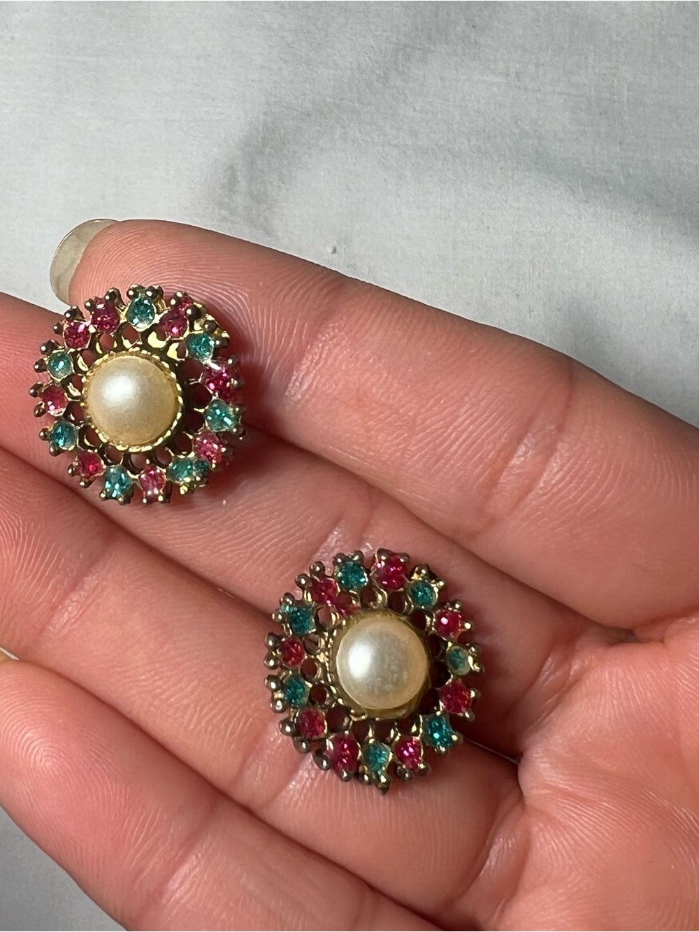 Vintage-Inspired Gold Pearl Cluster Earrings with Pink and Teal Crystals